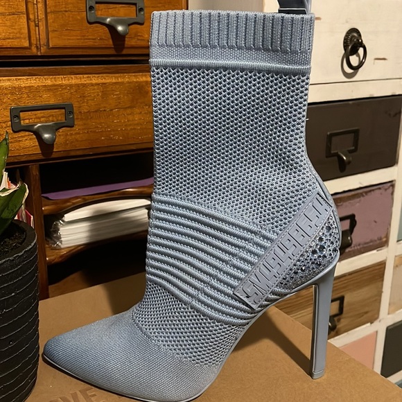Maxwelle Blue Booties - Picture 2 of 10
